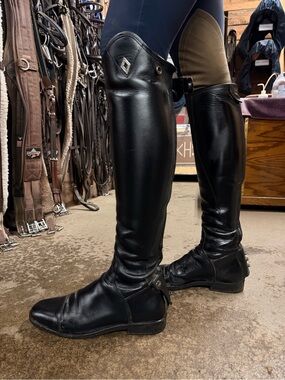 Black Leather Tall Riding Boots FABBRI